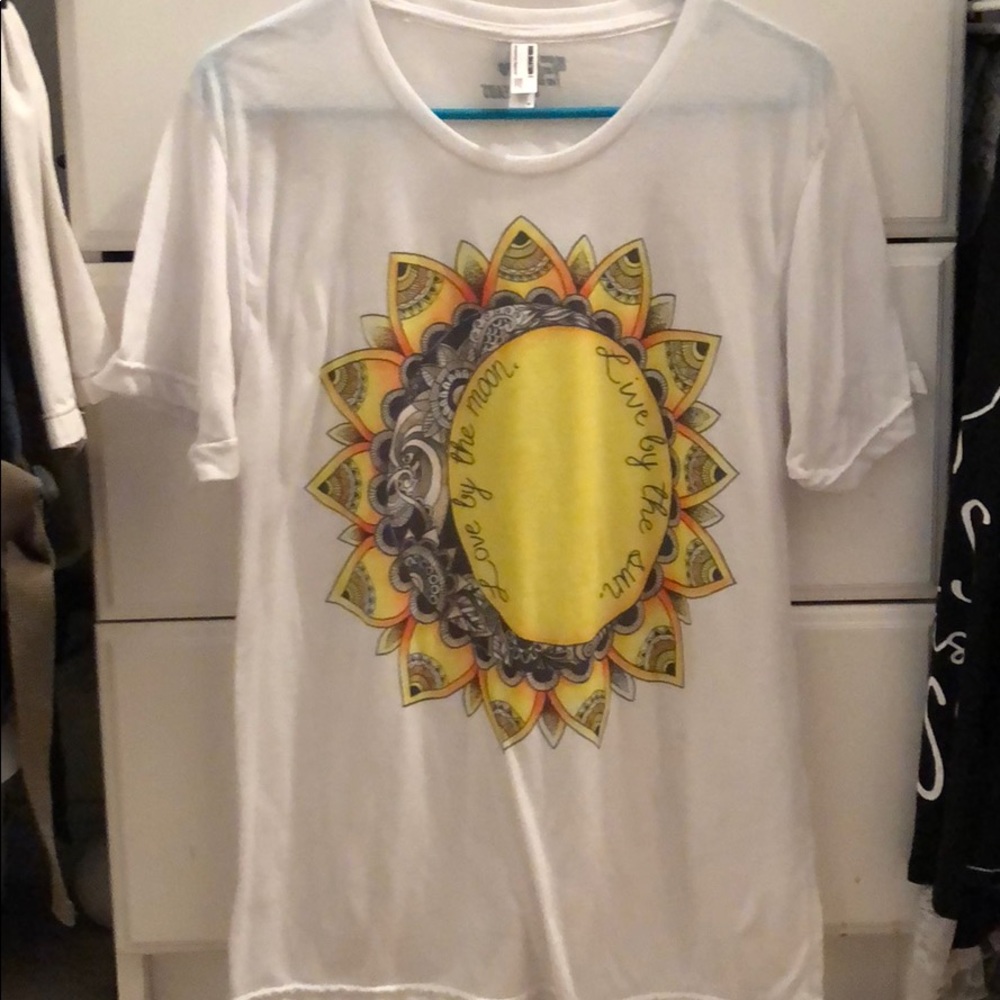 Electro Threads Top